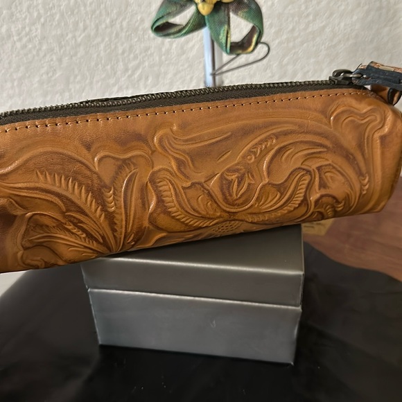 Handbags - Patricia Nash burnished tool bag